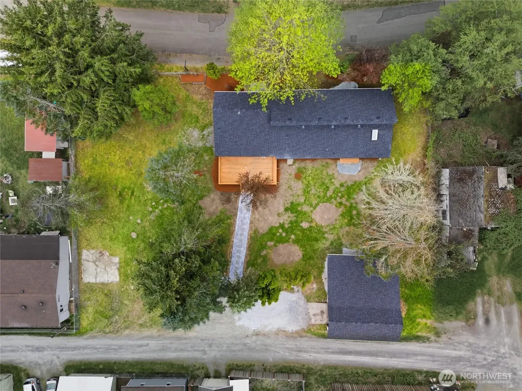 35224 312th Way SE Enumclaw WA 98022