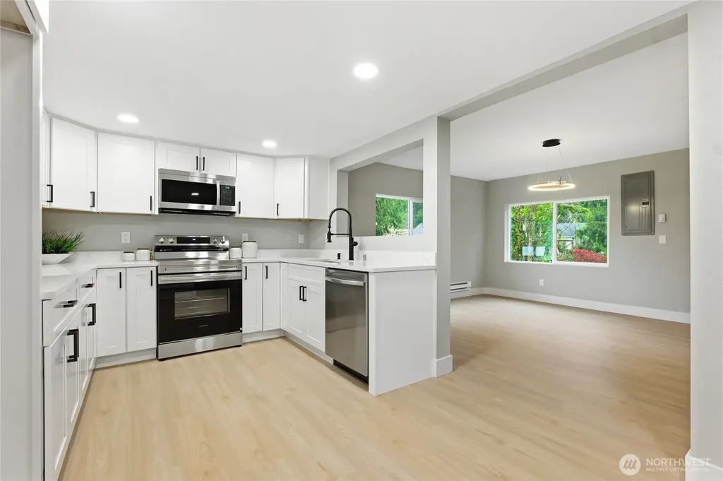 35224 312th Way SE Enumclaw WA 98022