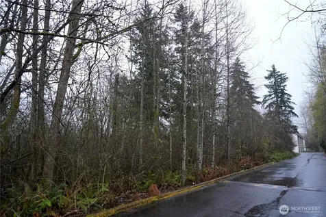 803 112th Street E Tacoma WA 98445