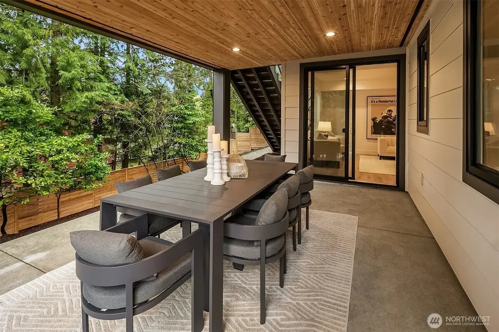1706 111th Avenue NE Bellevue WA 98004