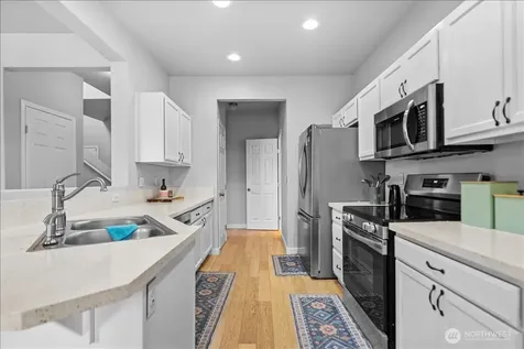 17817 36th Avenue E Tacoma WA 98446