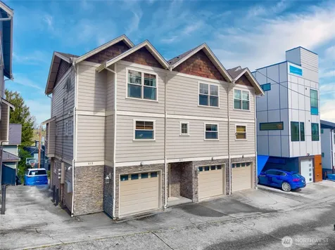 41 W Etruria Street Seattle WA 98119