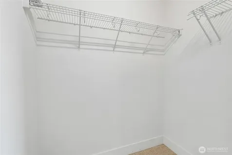 41 W Etruria Street Seattle WA 98119