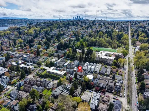 41 W Etruria Street Seattle WA 98119