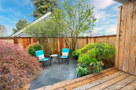 41 W Etruria Street Seattle WA 98119