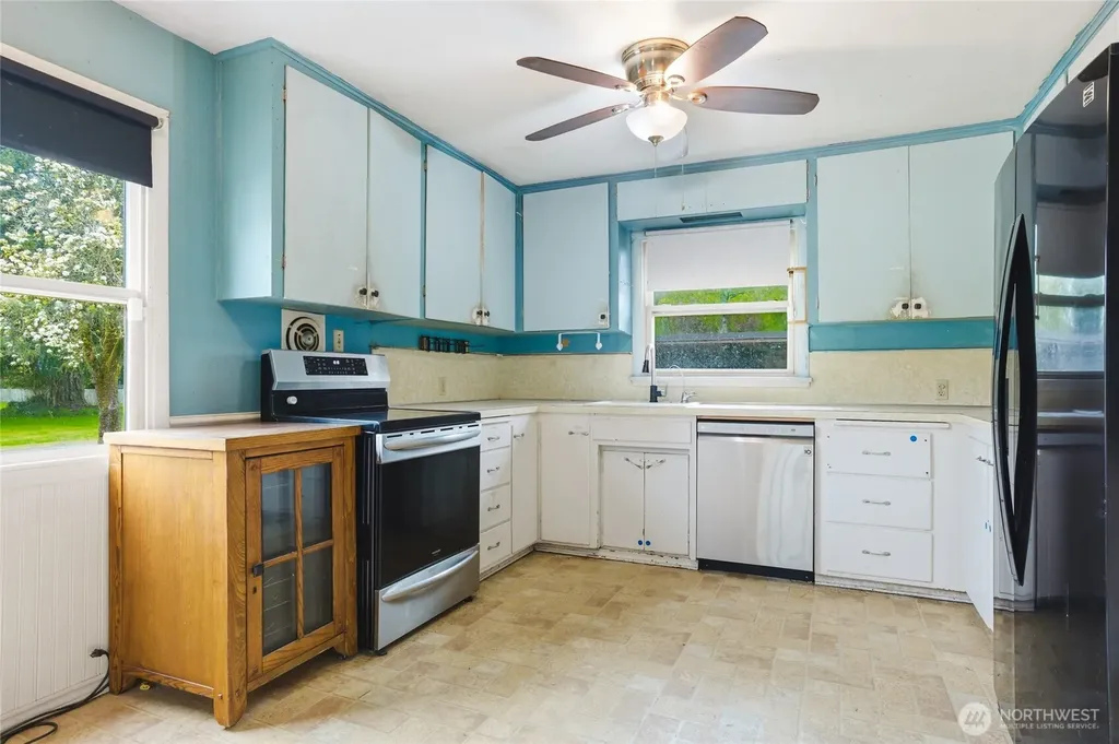 7316 166th Avenue E Sumner WA 98390