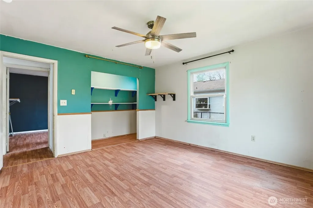 7316 166th Avenue E Sumner WA 98390
