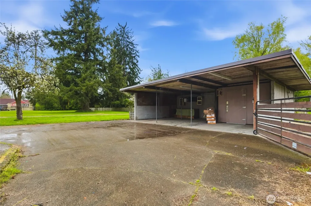 7316 166th Avenue E Sumner WA 98390