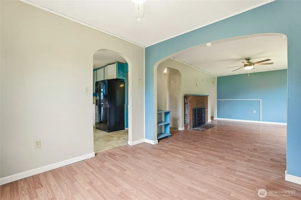 7316 166th Avenue E Sumner WA 98390