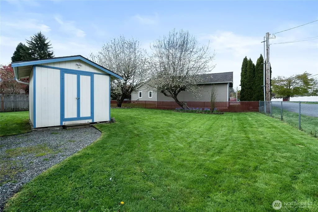 4345 334th Place SE Fall City WA 98024