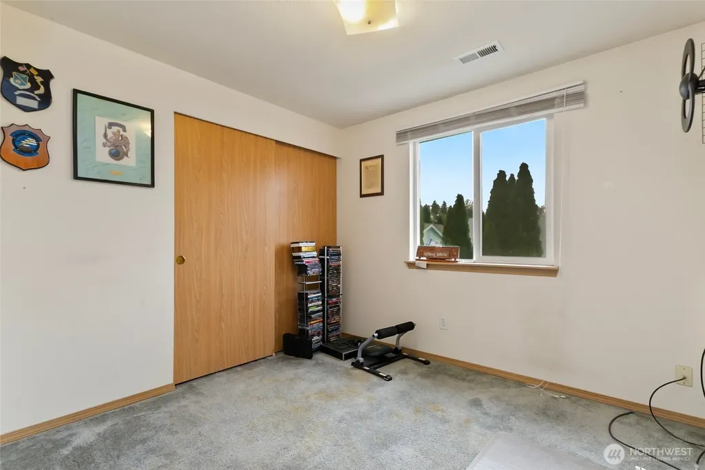 20121 12th Avenue E Spanaway WA 98387