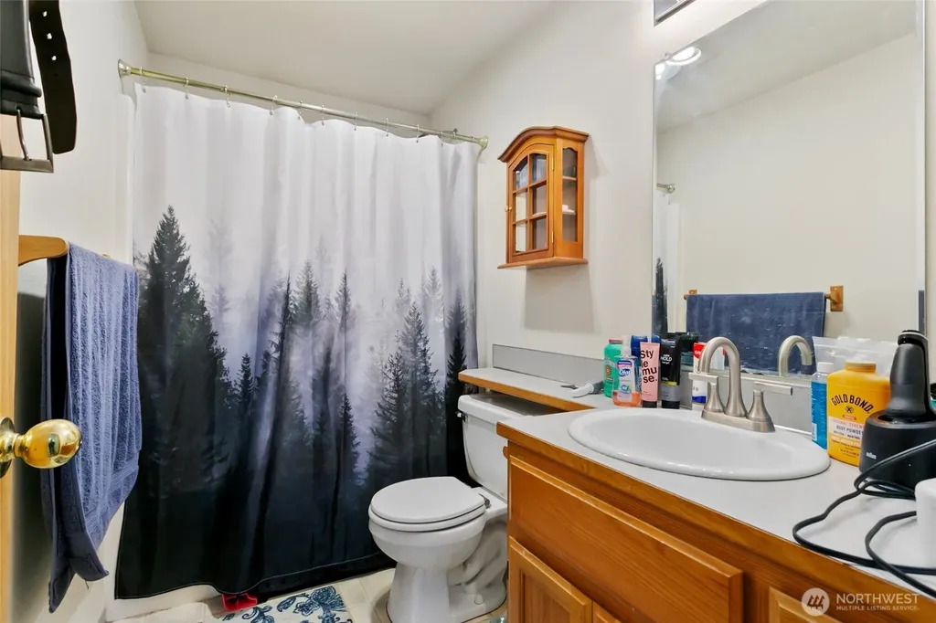 20121 12th Avenue E Spanaway WA 98387