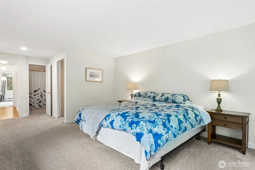 1828 Lakewood Circle SE Olympia WA 98501