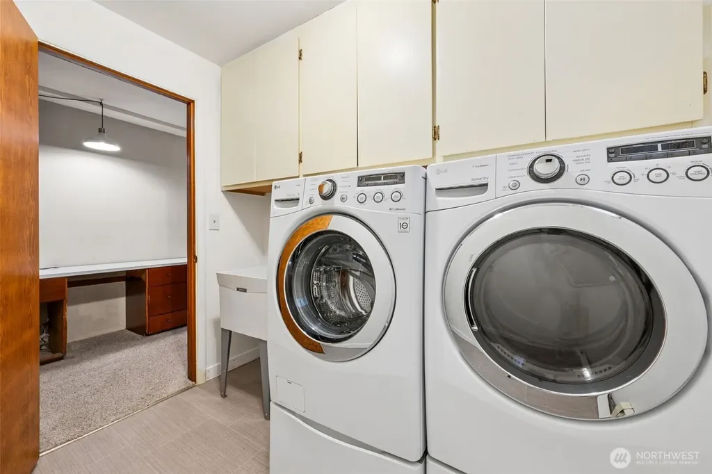 1828 Lakewood Circle SE Olympia WA 98501