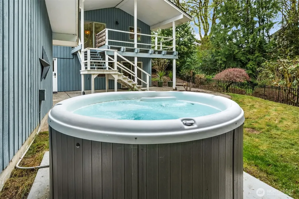 1828 Lakewood Circle SE Olympia WA 98501