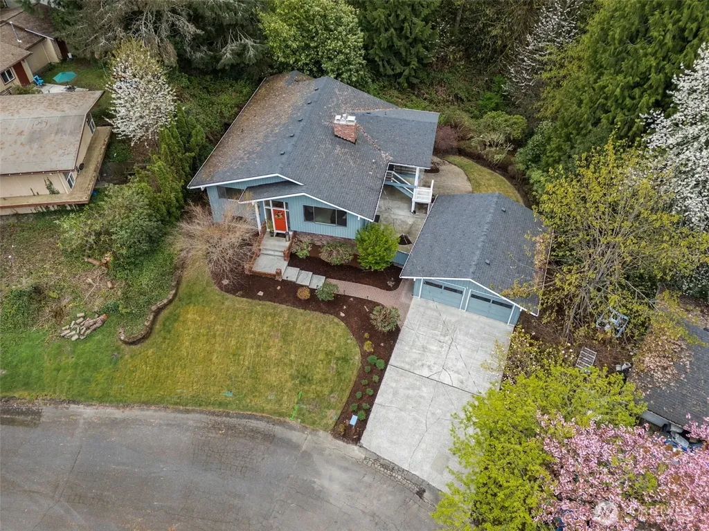 1828 Lakewood Circle SE Olympia WA 98501