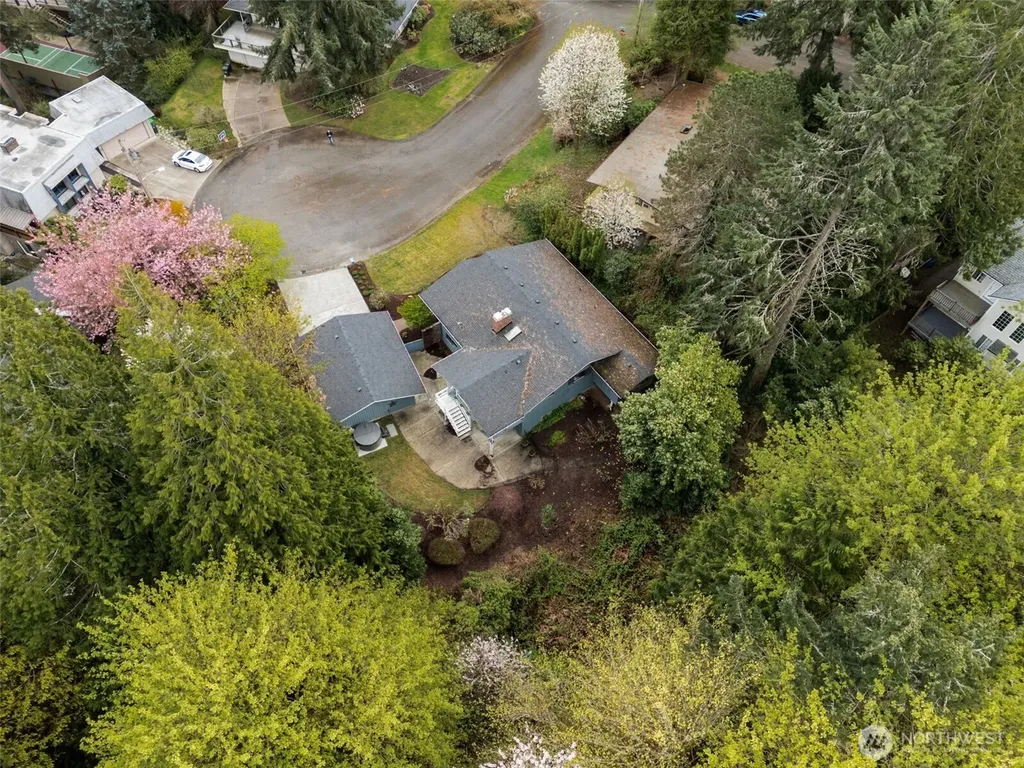 1828 Lakewood Circle SE Olympia WA 98501