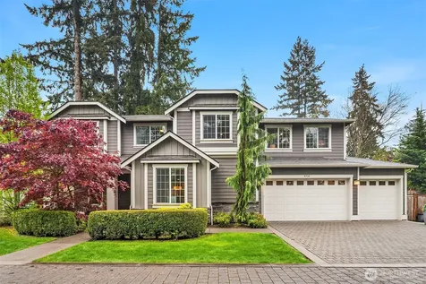 8718 124th Avenue NE Kirkland WA 98033