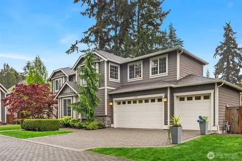 8718 124th Avenue NE Kirkland WA 98033