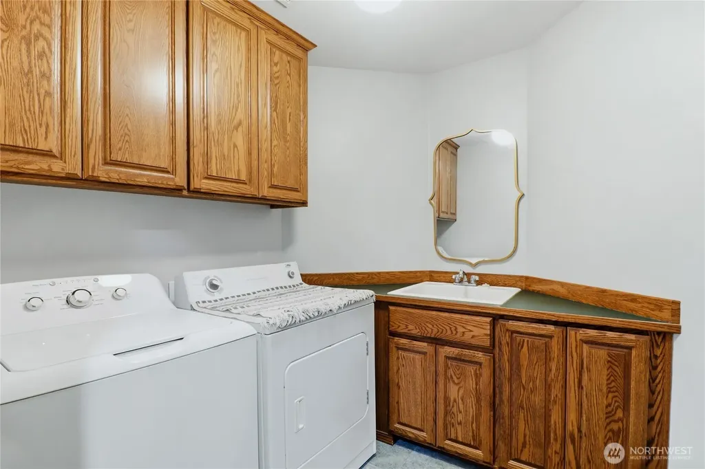 9632 Regency Loop SE Olympia WA 98513