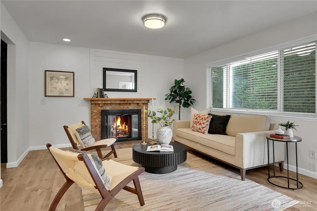 14777 NE 51st Street Bellevue WA 98007