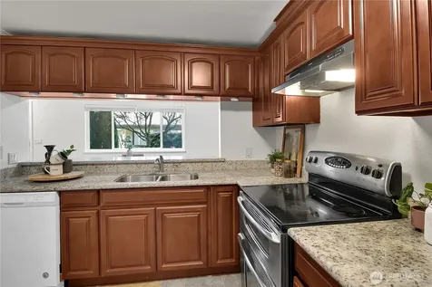 14777 NE 51st Street Bellevue WA 98007