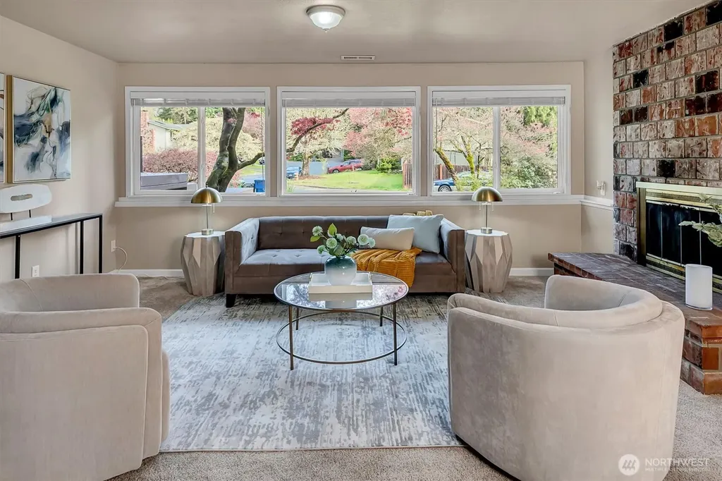 1118 207th Place SE Bothell WA 98012