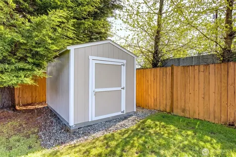 1118 207th Place SE Bothell WA 98012