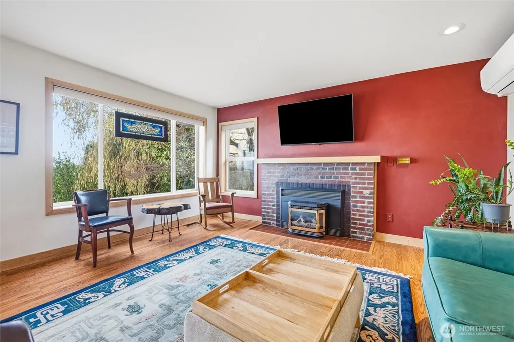 225 S State Street Bellingham WA 98225