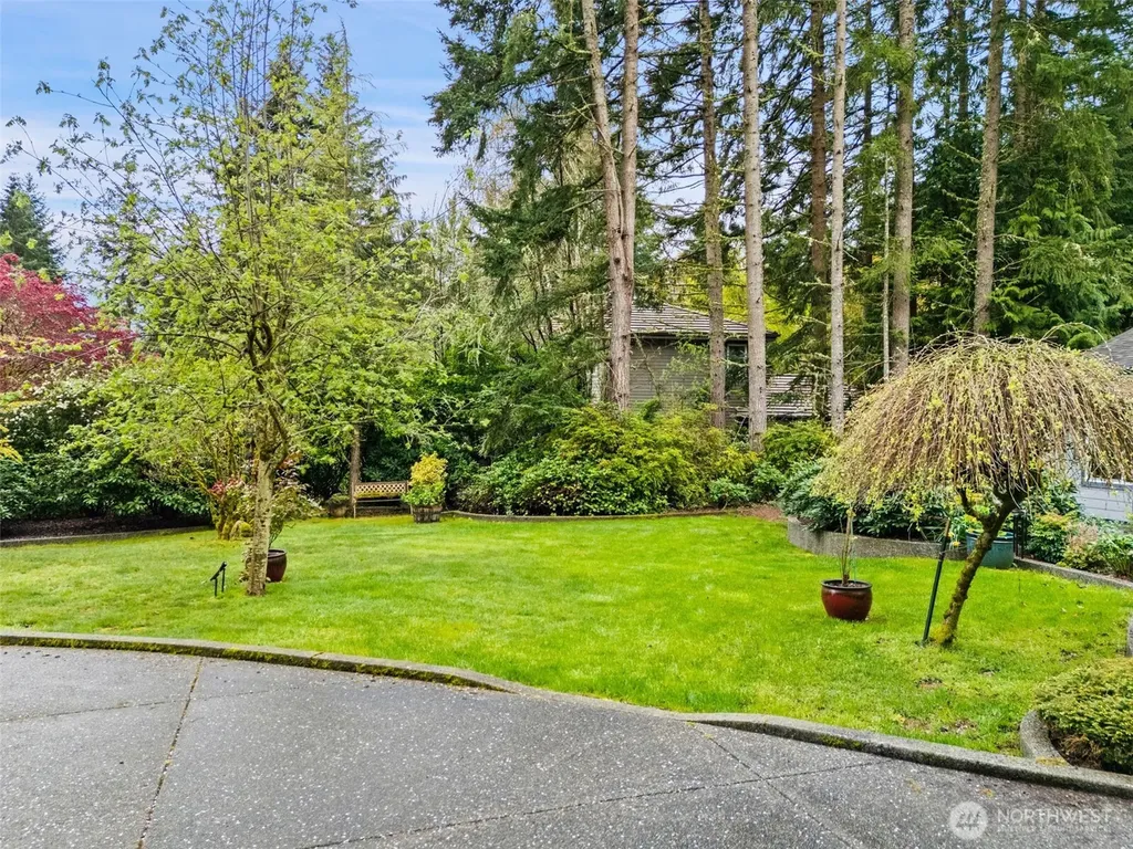 20623 Mainland View Place NE Suquamish WA 98392