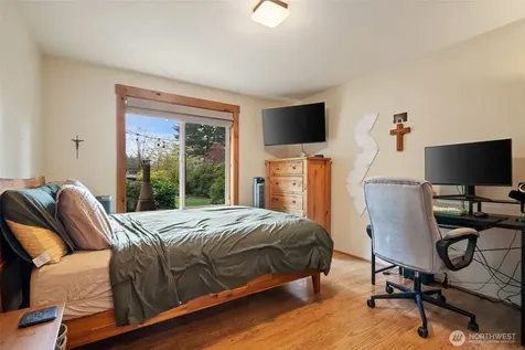 20623 Mainland View Place NE Suquamish WA 98392