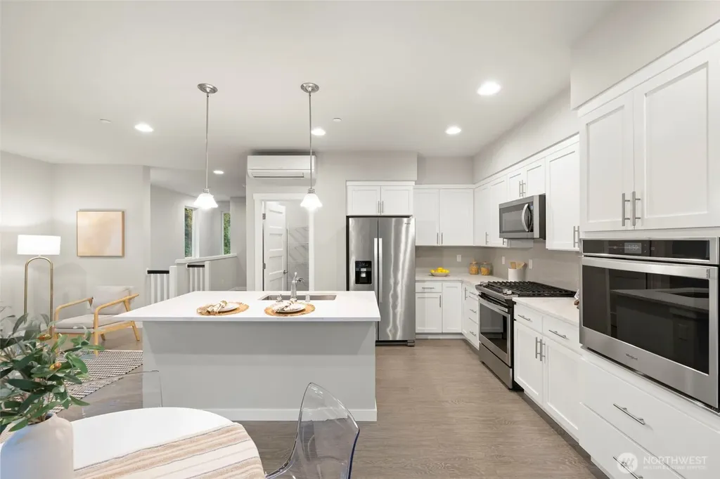 18901 12th Place W Lynnwood WA 98036