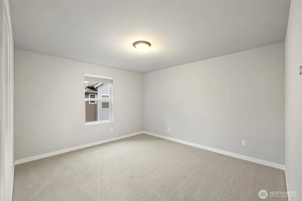 18901 12th Place W Lynnwood WA 98036