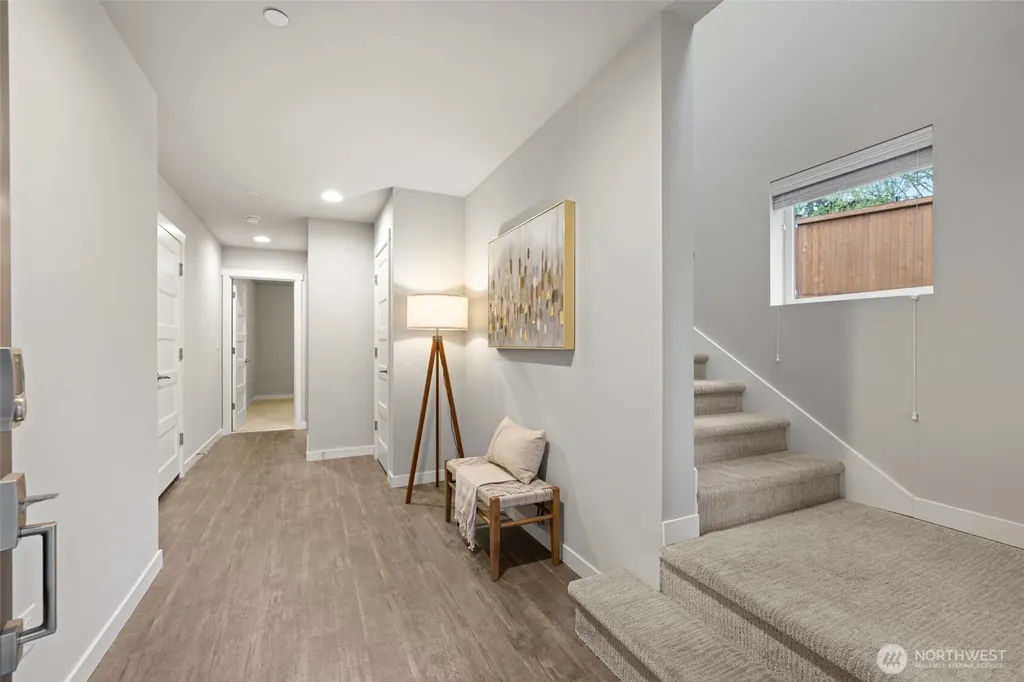 18901 12th Place W Lynnwood WA 98036