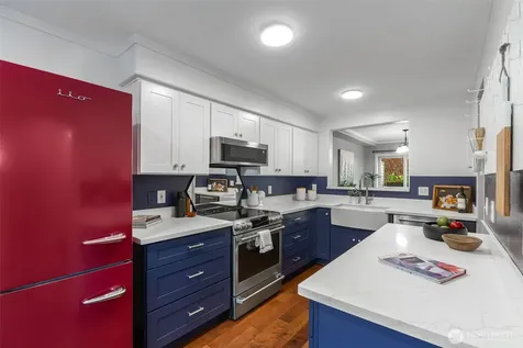6106 202nd Street SW Lynnwood WA 98036