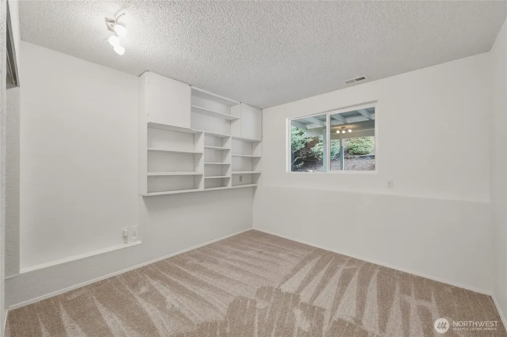 2066 Jefferson Avenue Bellingham WA 98229