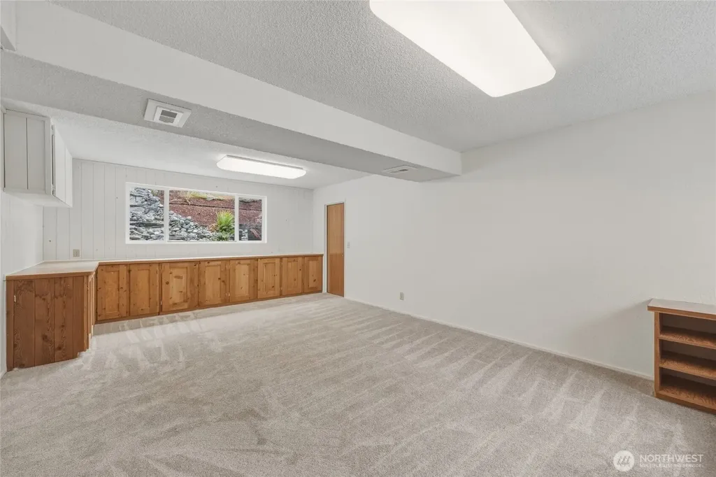 2066 Jefferson Avenue Bellingham WA 98229