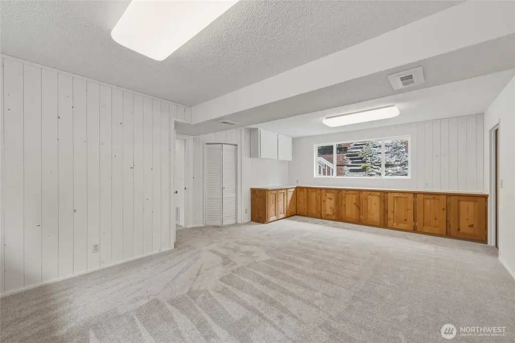 2066 Jefferson Avenue Bellingham WA 98229