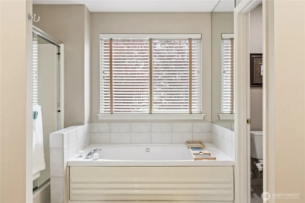 1620 Highland Terrace Court Mukilteo WA 98275
