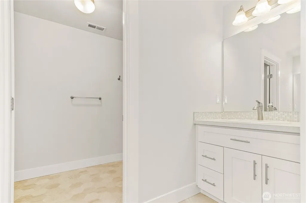 2403 79th Avenue SE Tumwater WA 98501