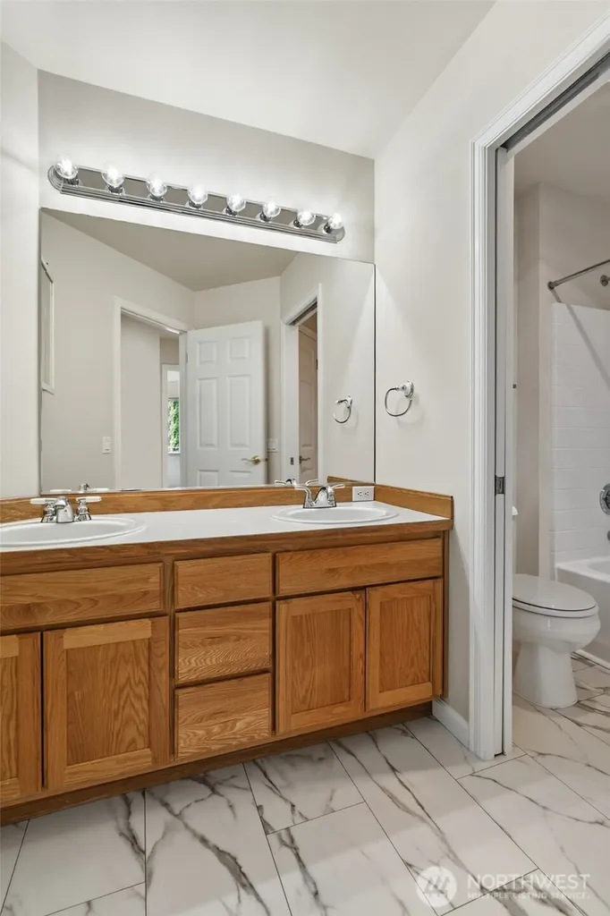 18636 172nd Place SE Renton WA 98058
