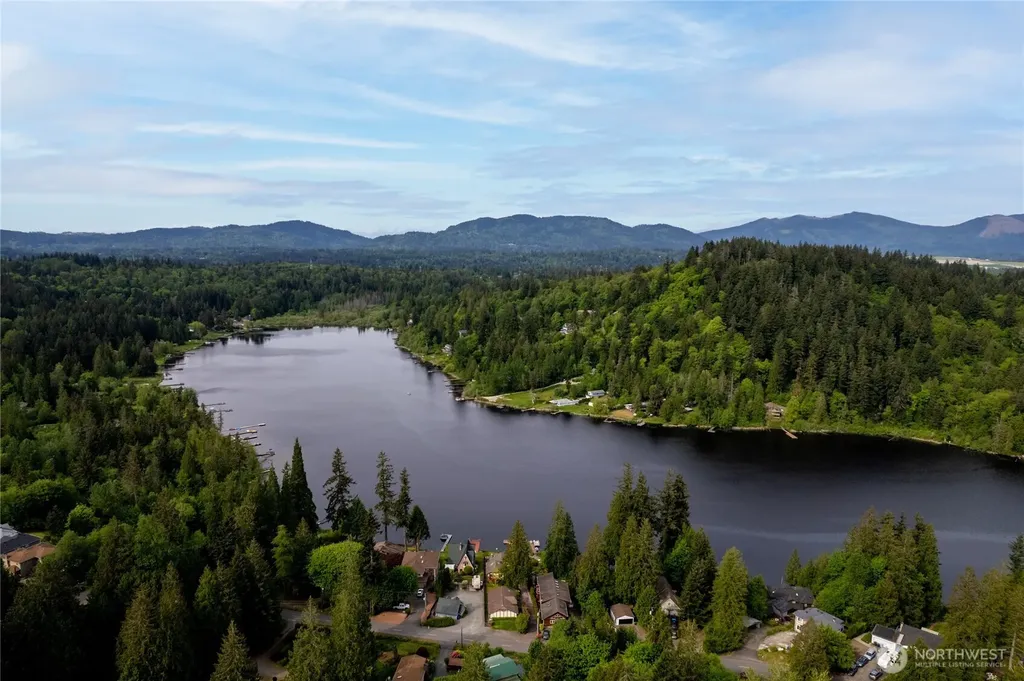 18636 172nd Place SE Renton WA 98058