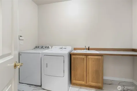 18636 172nd Place SE Renton WA 98058