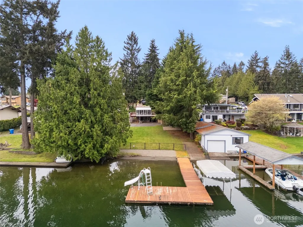 2403 185th Avenue E Lake Tapps WA 98391