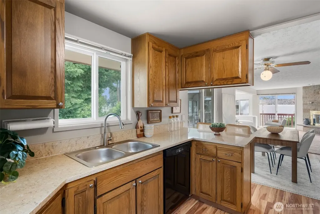 2403 185th Avenue E Lake Tapps WA 98391