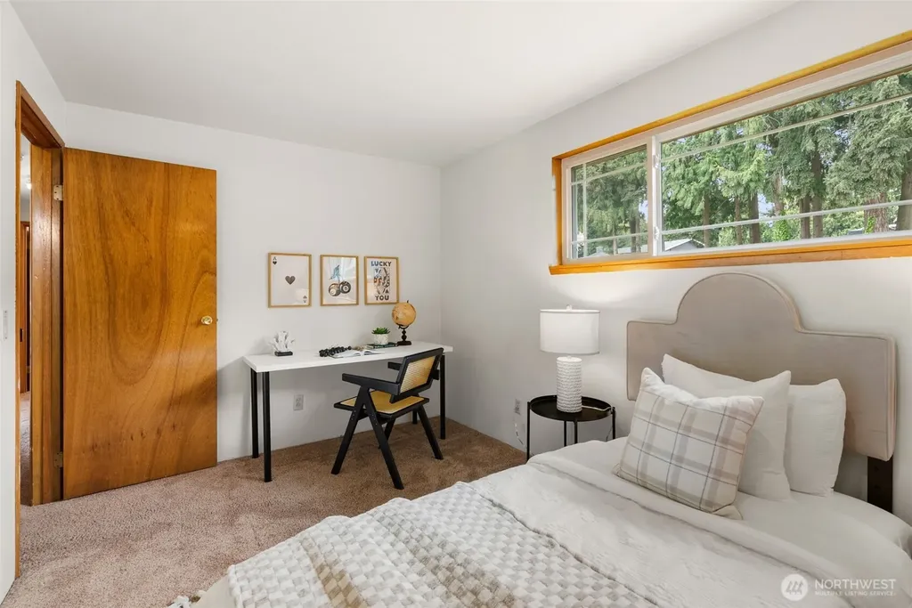 2403 185th Avenue E Lake Tapps WA 98391