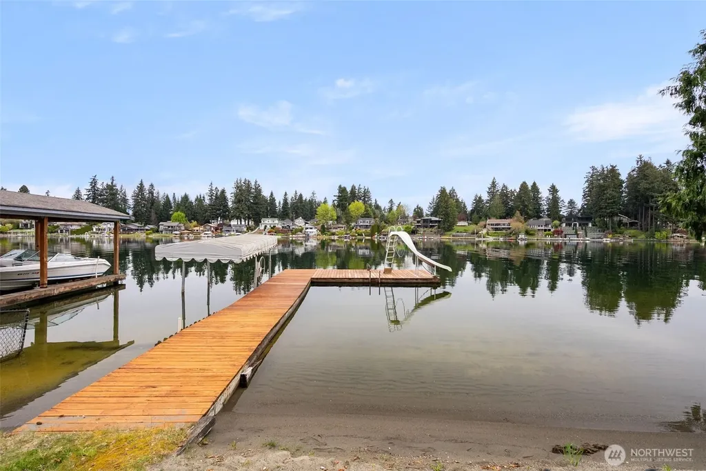 2403 185th Avenue E Lake Tapps WA 98391