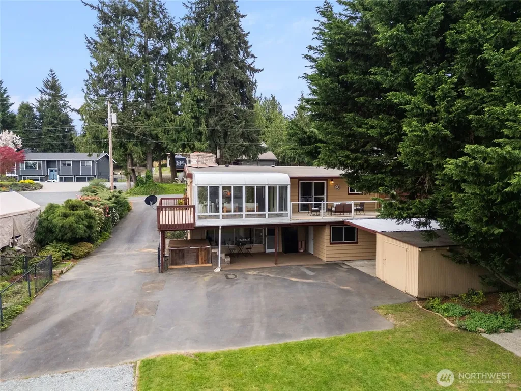 2403 185th Avenue E Lake Tapps WA 98391