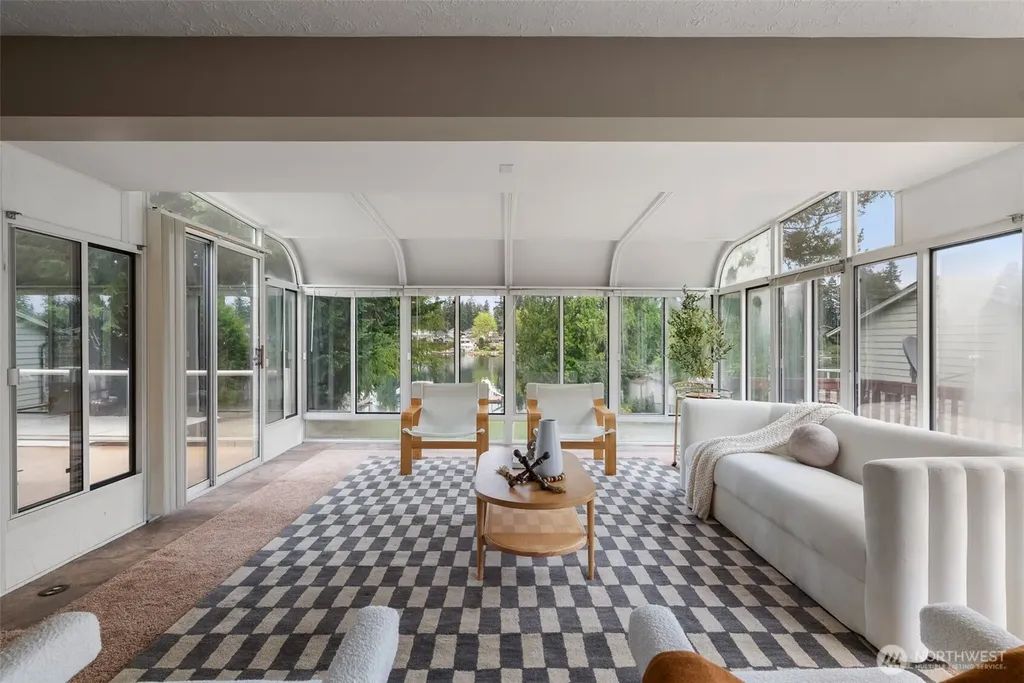 2403 185th Avenue E Lake Tapps WA 98391