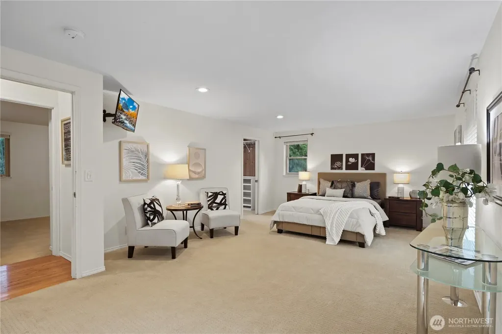 16603 199th Place NE Woodinville WA 98077